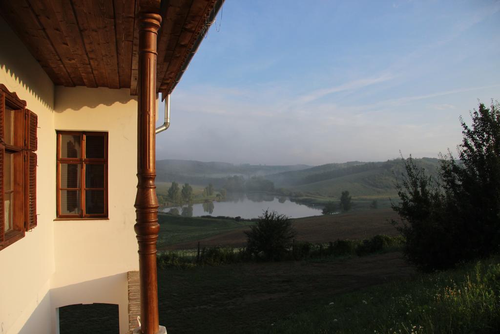 Hotel Matievics Boraszat Es Vendeghaz Szálka Pokoj fotografie